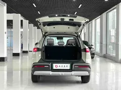 2025 BYD Yuan UP Smart Driving 401km Vitality, зелёный — фото 15