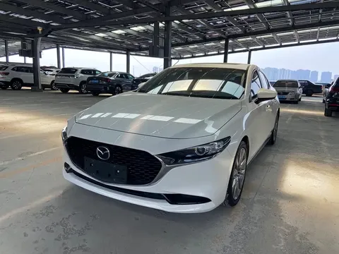 2022 Mazda 3 2.0L AT