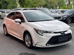 2022 Toyota Levin Hybrid 1.8H E-CVT Luxury, белый — фото 3