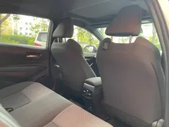 2022 Toyota Levin Hybrid 1.8H E-CVT Luxury, белый — фото 13