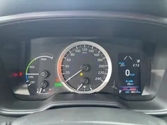 2022 Toyota Levin Hybrid 1.8H E-CVT Luxury, белый — фото 24