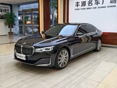 2021 BMW 7 Series 7 740Li xDrive, чёрный — фото 1