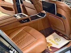 2021 BMW 7 Series 7 740Li xDrive, чёрный — фото 10