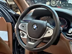 2021 BMW 7 Series 7 740Li xDrive, чёрный — фото 18