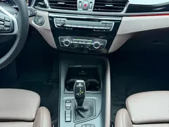 2022 BMW X1, белый — фото 17