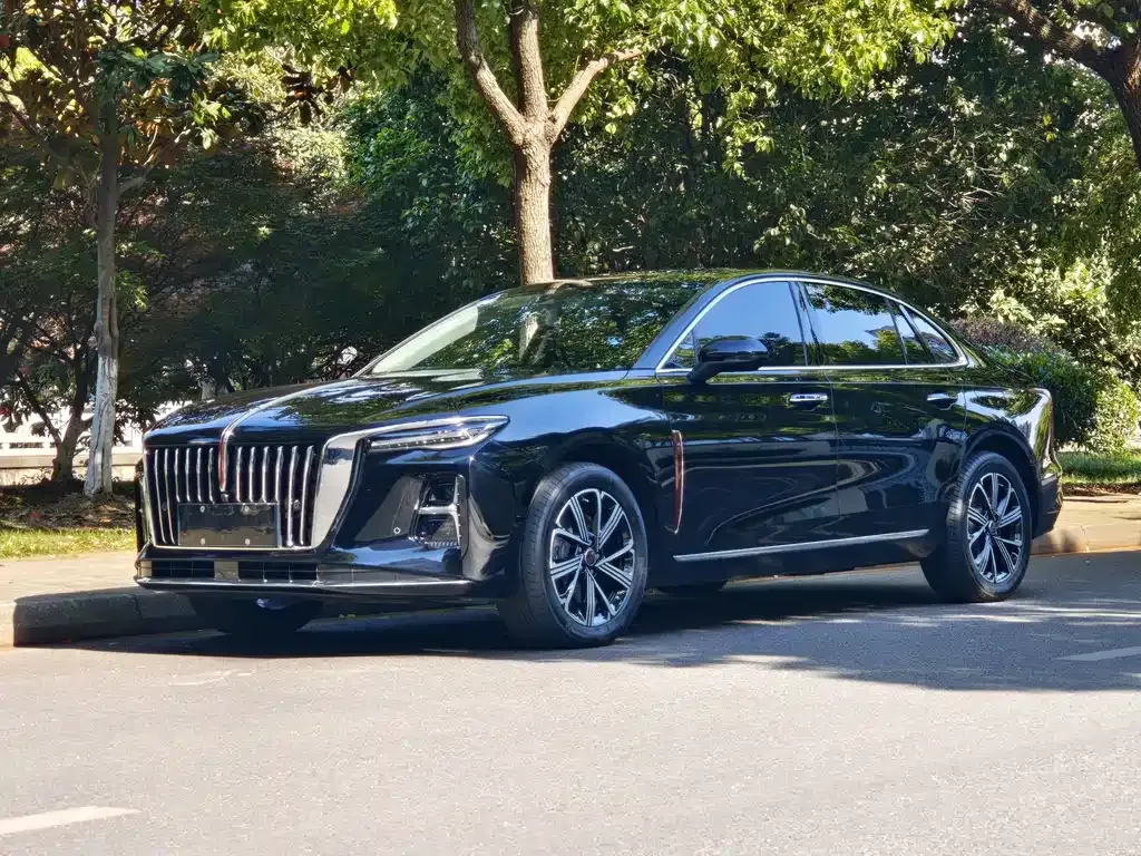2025 Hongqi H5 PHEV 170