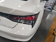 2022 Hyundai Elantra 1.5L CVT GLX Elite, белый — фото 8
