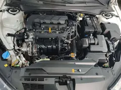 2022 Hyundai Elantra 1.5L CVT GLX Elite, белый — фото 20