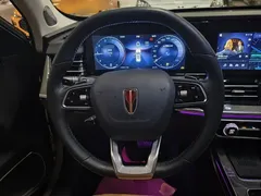2023 Hongqi HS5 2.0T 4WD Pro — фото 11