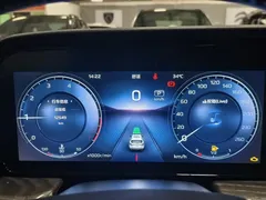 2023 Hongqi HS5 2.0T 4WD Pro — фото 12