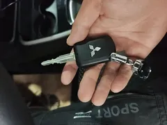 2021 Mitsubishi Outlander 2.0L 2WD 5, белый — фото 9