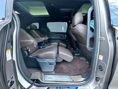 2023 Toyota Sienna 2.5L Hybrid Platinum — фото 7