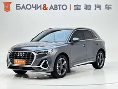 2022 Audi Q3 35 TFSI — фото 1