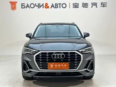 2022 Audi Q3 35 TFSI — фото 2
