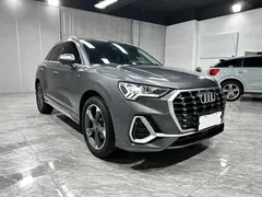2022 Audi Q3 35 TFSI — фото 3