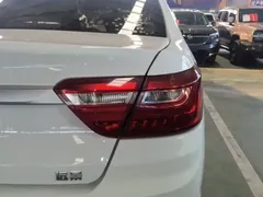 2020 Geely Vision 1.5L CVT, белый — фото 24