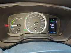 2022 Toyota Levin Hybrid 1.8H E-CVT Luxury, белый — фото 11