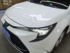 2022 Toyota Levin Hybrid 1.8H E-CVT Luxury, белый — фото 13