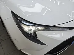 2022 Toyota Levin Hybrid 1.8H E-CVT Luxury, белый — фото 14