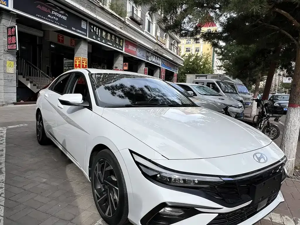 2023 Hyundai Elantra 1.5L CVT GLX Elite