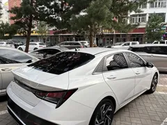 2023 Hyundai Elantra 1.5L CVT GLX Elite, белый — фото 14