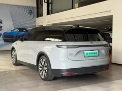 2023 Nio ES8 75kWh Executive — фото 6