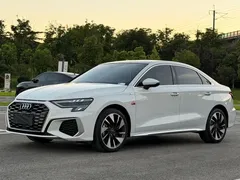 2022 Audi A3L Limousine 35 TFSI, белый — фото 1