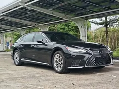 2021 Lexus LS 500h Luxury, чёрный — фото 3