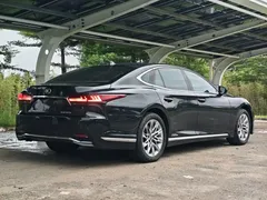 2021 Lexus LS 500h Luxury, чёрный — фото 5