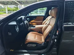 2021 Lexus LS 500h Luxury, чёрный — фото 12