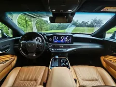 2021 Lexus LS 500h Luxury, чёрный — фото 14