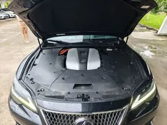 2021 Lexus LS 500h Luxury, чёрный — фото 24