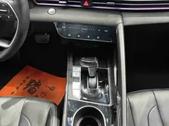 2022 Hyundai Elantra 1.5L CVT 20th Anniversary — фото 12