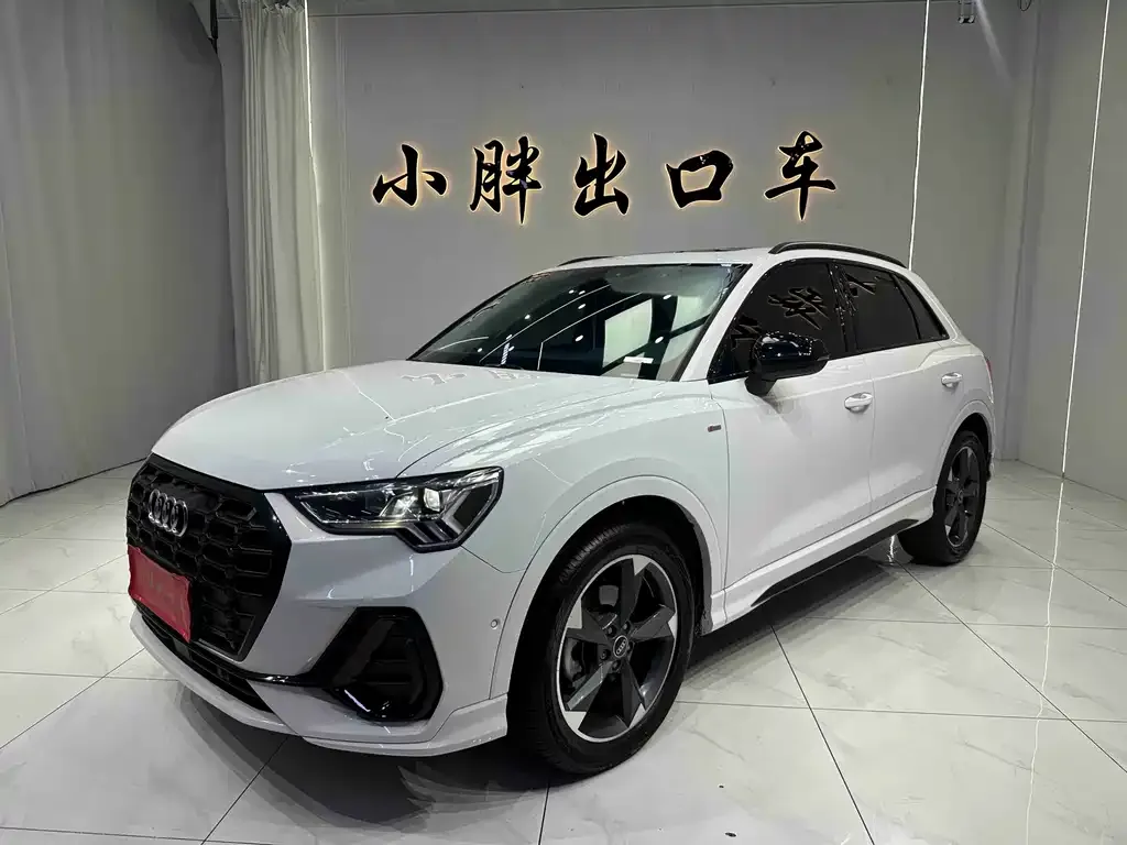 2022 Audi Q3 35 TFSI Fashion Dynamic