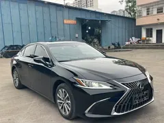 2023 Lexus ES 200, чёрный — фото 3