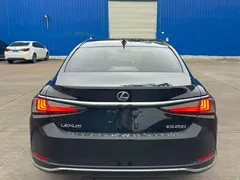 2023 Lexus ES 200, чёрный — фото 5