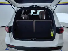 2023 Mercedes-Benz GLB 200, белый — фото 4