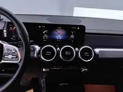 2023 Mercedes-Benz GLB 200, белый — фото 13