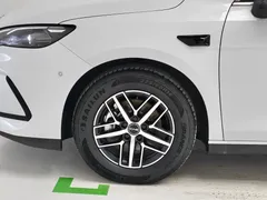 2025 BYD Seal 05 DM-i 120KM, белый — фото 8