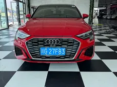2022 Audi A3L Limousine 35 TFSI — фото 2