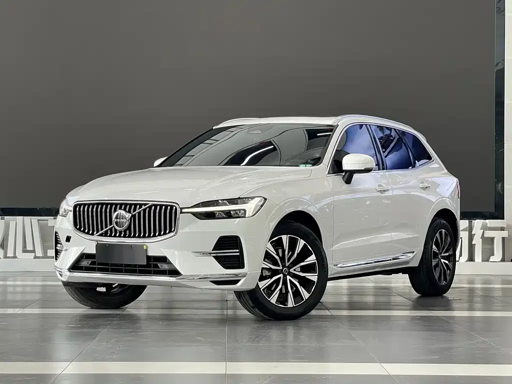 2022 Volvo XC60 4WD Zhiyuan Luxury
