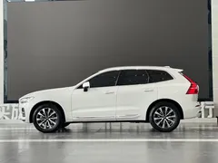 2022 Volvo XC60 4WD Zhiyuan Luxury, белый — фото 3