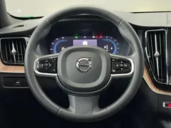 2022 Volvo XC60 4WD Zhiyuan Luxury, белый — фото 14