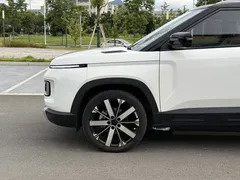 2023 Geely ICON 1.5TD, белый — фото 3