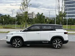 2023 Geely ICON 1.5TD, белый — фото 4