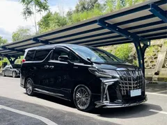 2020 Toyota Alphard Hybrid 2.5L Premium, чёрный — фото 2