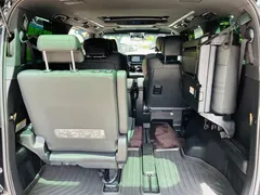 2020 Toyota Alphard Hybrid 2.5L Premium, чёрный — фото 19