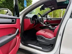 2023 Porsche Cayenne 3.0T Platinum — фото 6