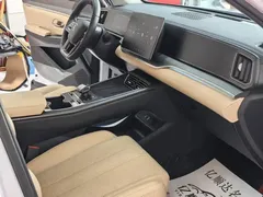 2025 BYD Song Pro 115KM, белый — фото 8