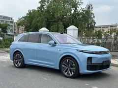 2025 Li Auto L7 Ultra, синий — фото 3
